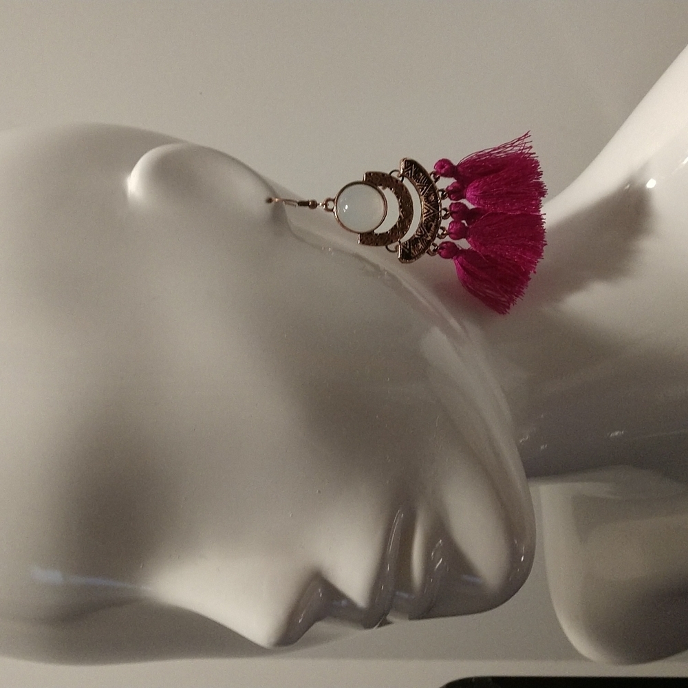 Moonstone Fuchsia Tassel 3.5" Fishhook Earrings Boho Aztec Lightweight - Picture 1 of 8